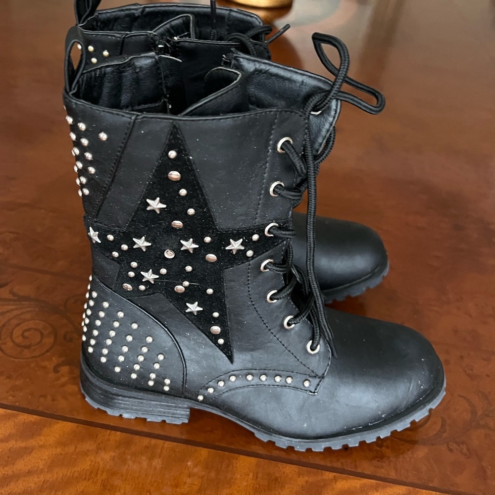 Gia Mia Combat Boot Size 4C Black NEW IN BOX